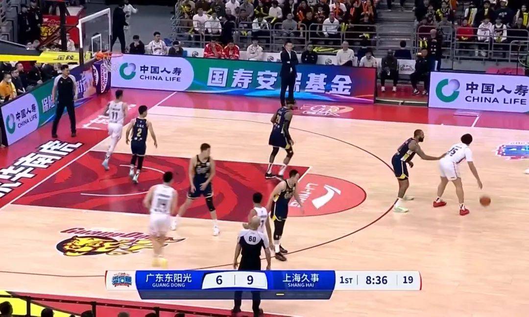 某球队成功逆转比赛结果获胜 某球队成功逆转比赛结果获胜