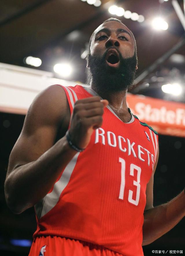 制胜球员在最后时刻挺身而出