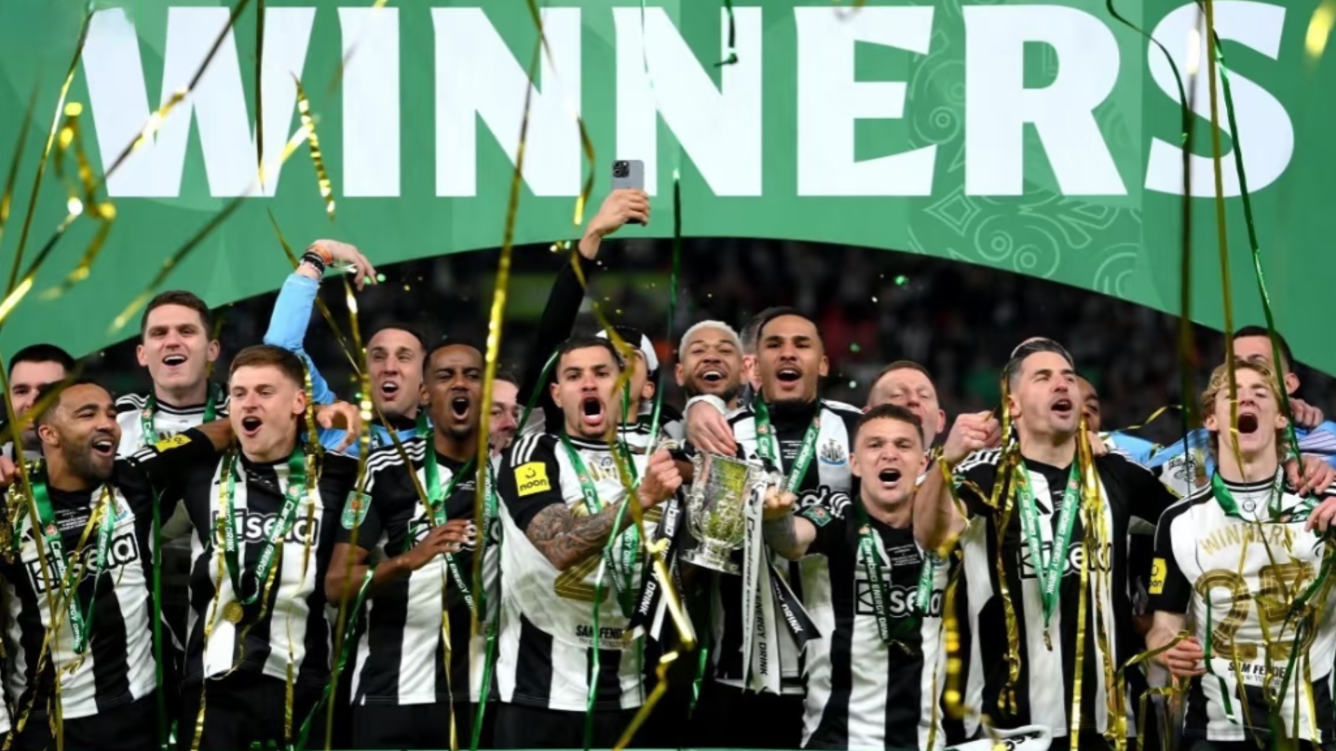 利物浦逼平纽卡斯尔，保持领跑英超积分榜