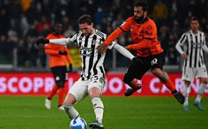 拉齐奥豪取三分：冲击前四名继续的简单介绍