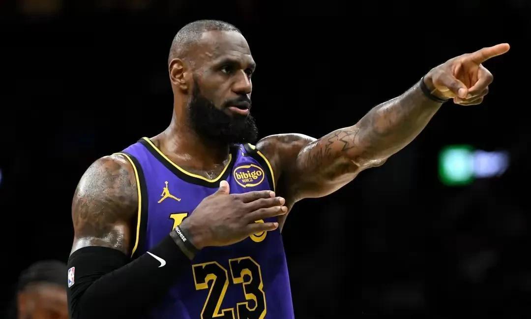 包含湖人险胜灰熊,球员个人发挥耀眼的词条 包含湖人险胜灰熊,球员个人发挥耀眼的词条