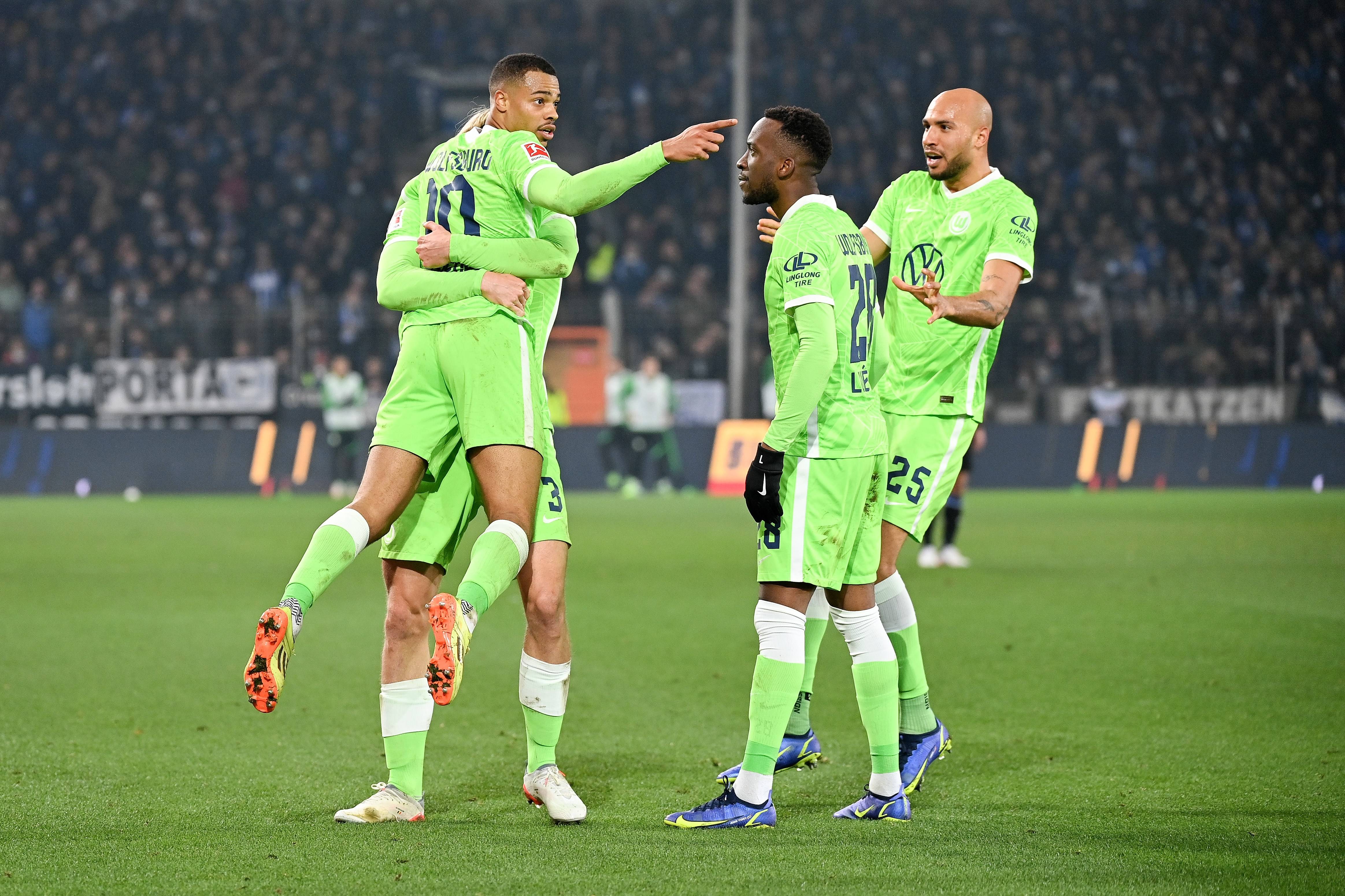 沃尔夫斯堡客场险胜，继续保持不败战绩