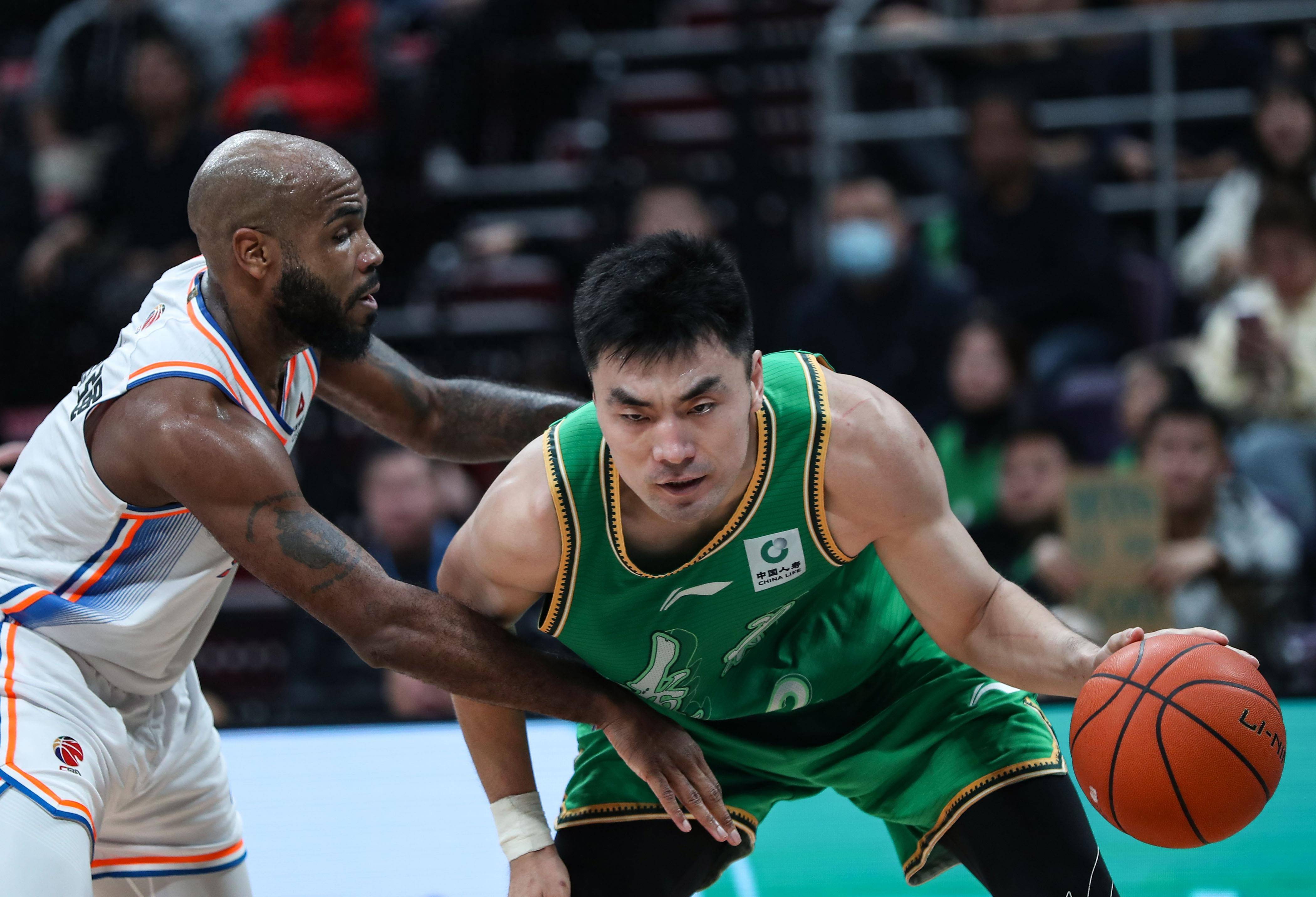 辽宁男篮全队实力出击,客场比赛取胜 辽宁男篮全队实力出击,客场比赛取胜