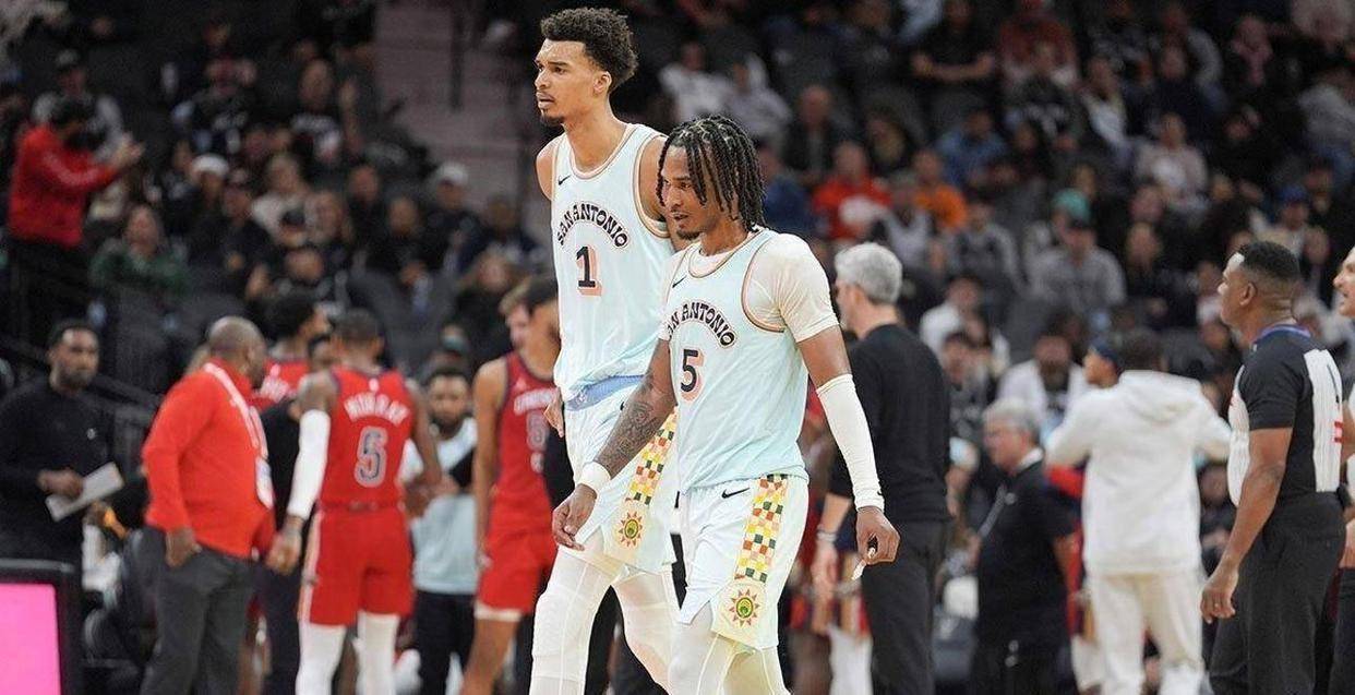 关于马刺豪取连胜,老将仍旧强势的信息 关于马刺豪取连胜,老将仍旧强势的信息