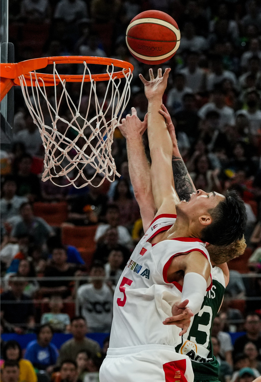 立陶宛篮球锦标赛精彩绝伦,争冠劲旅一触即发 立陶宛篮球锦标赛精彩绝伦,争冠劲旅一触即发