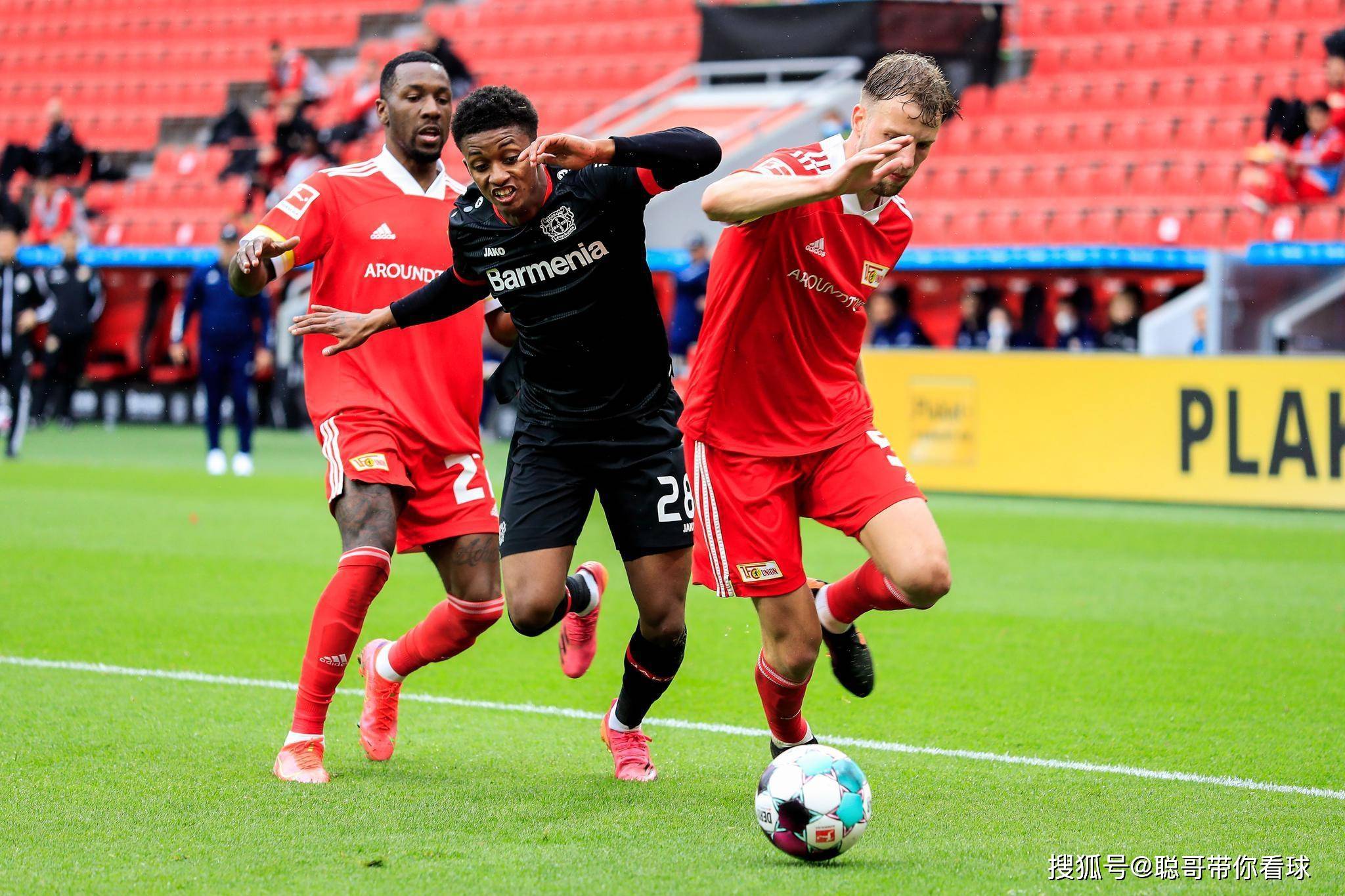 法兰克福主场取胜,实力不容小觑 法兰克福主场取胜,实力不容小觑