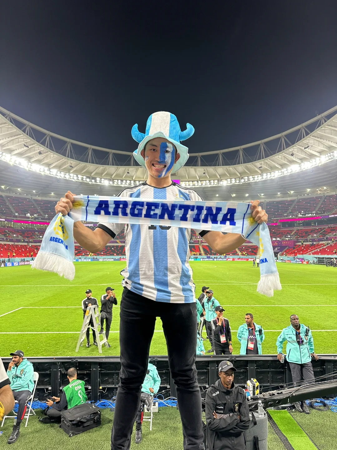 摩尔多瓦选手在场上斗志昂扬