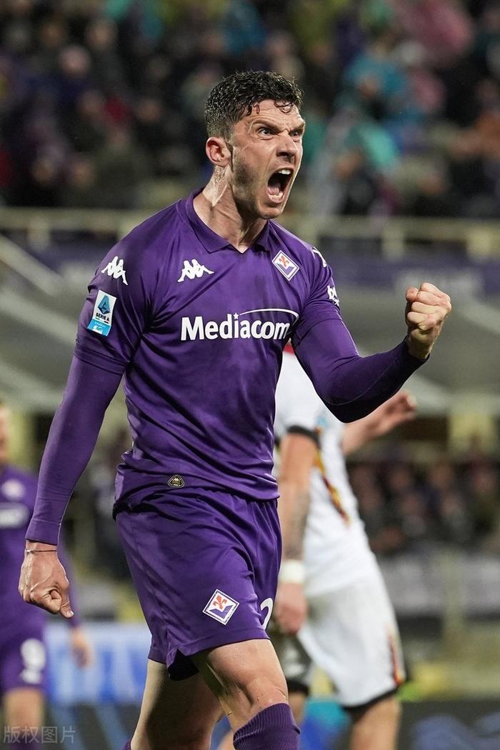 佛罗伦萨客场大胜，豪取三分