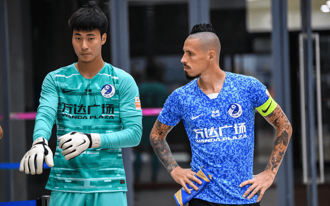 后场核心伤愈复出，球队稳固后防线