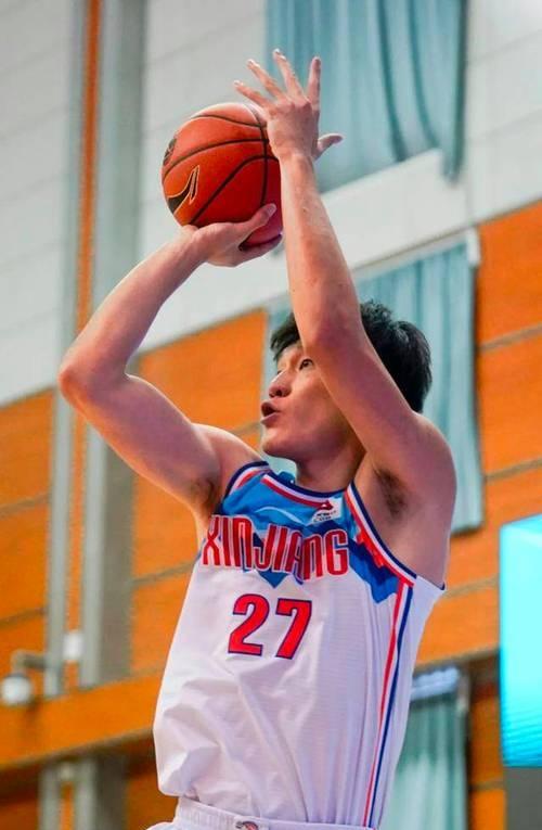 新疆男篮遭遇不敌，遗憾落败