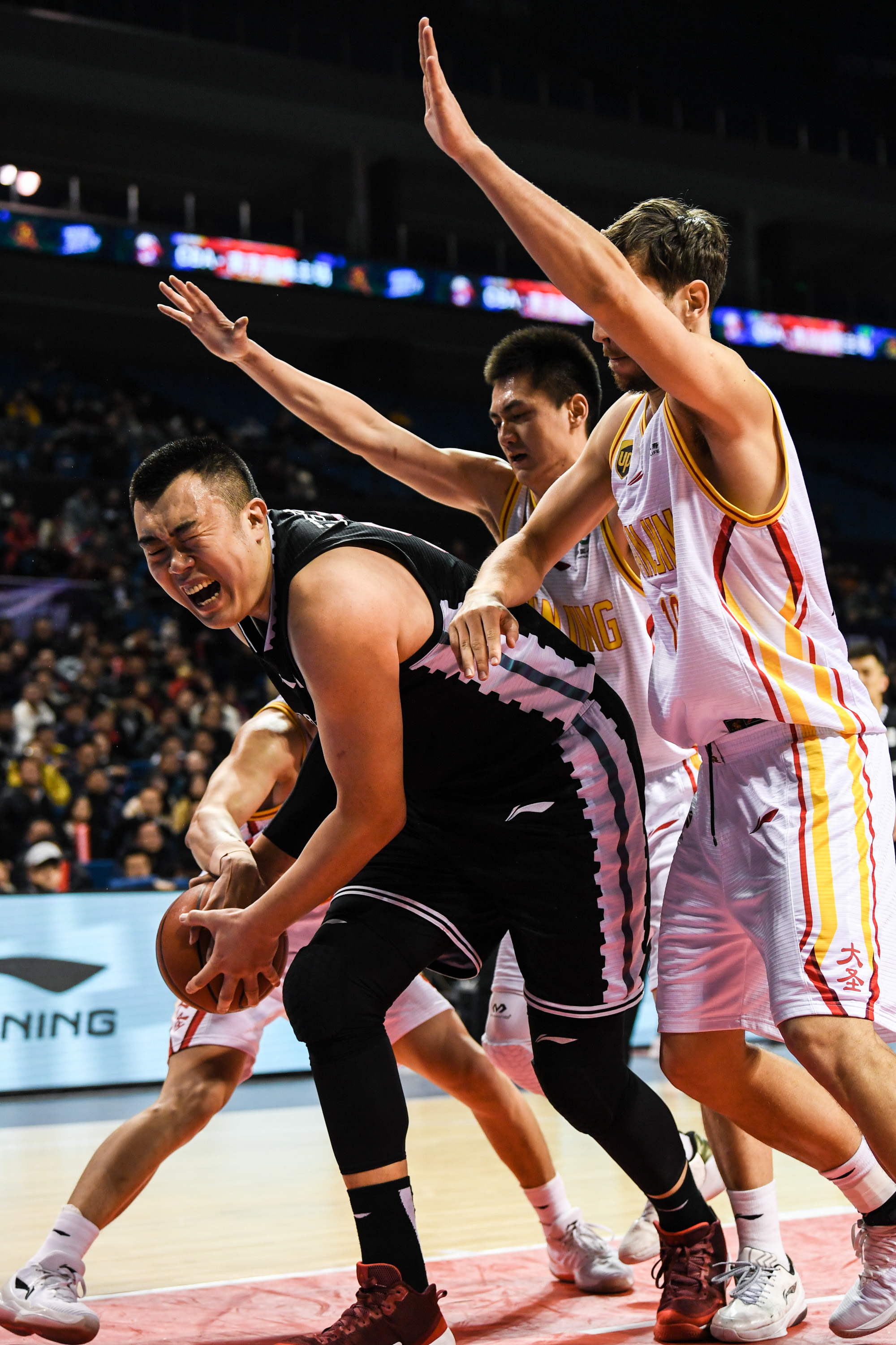 关于南京大圣主场负于对手,遭遇困境的信息 关于南京大圣主场负于对手,遭遇困境的信息