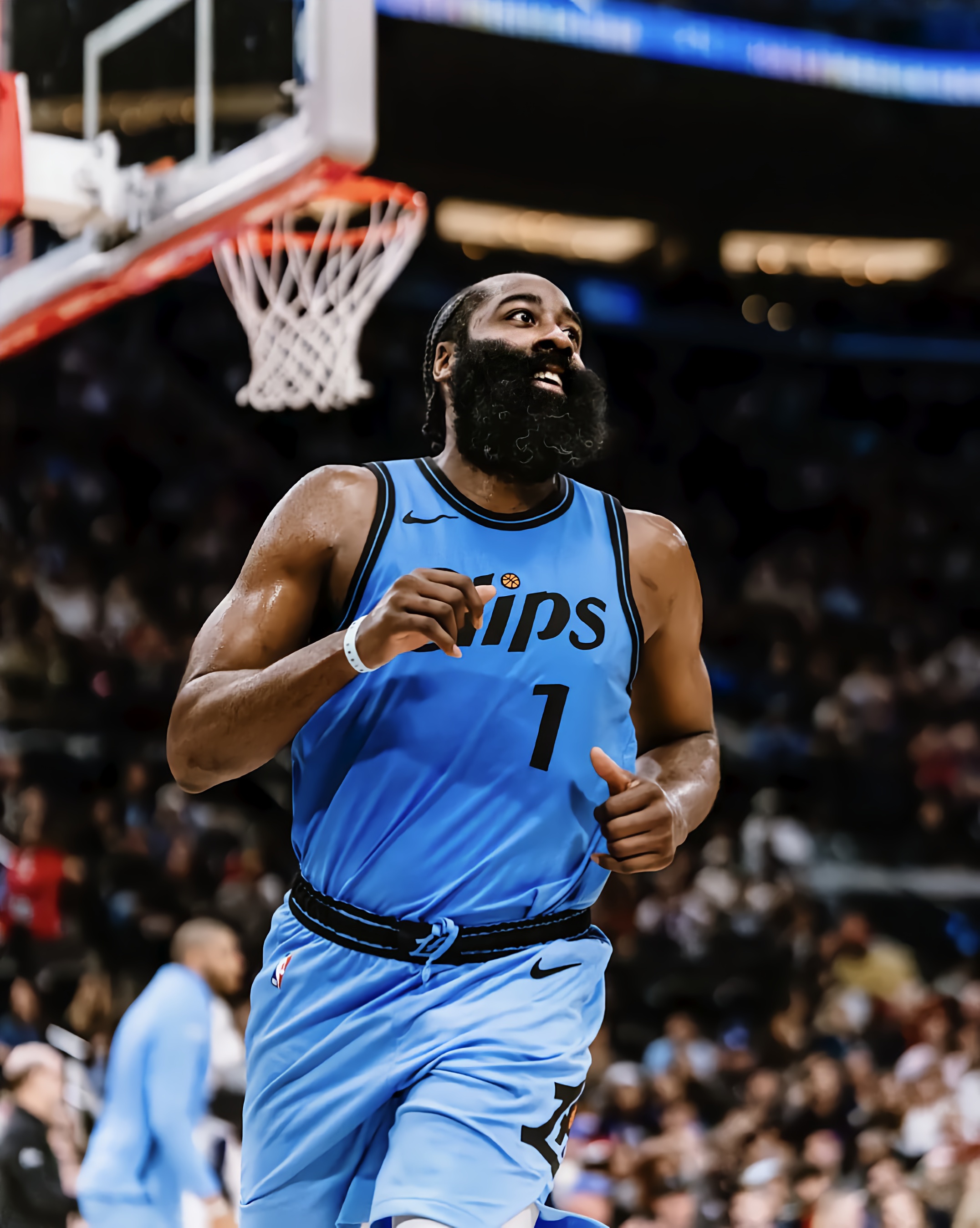 快船擒猛龙，莱昂纳德表现稳定领队