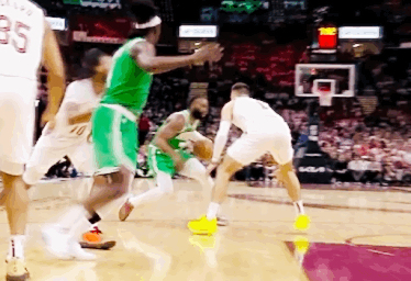 凯尔特人战胜骑士，近期NBA比赛探秘