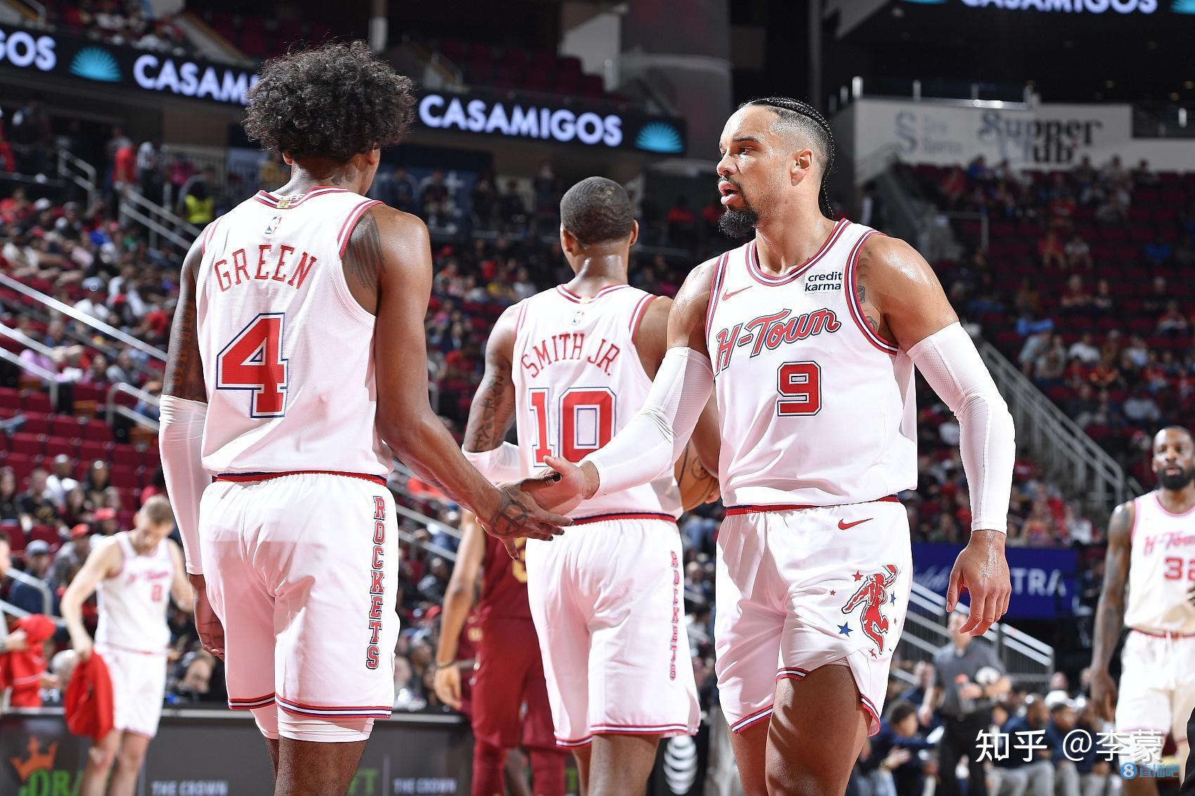 火箭战胜公牛,取得四连胜 火箭战胜公牛,取得四连胜